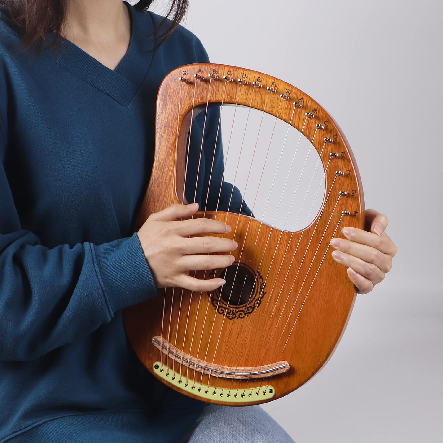 16 Strings Mahogany
