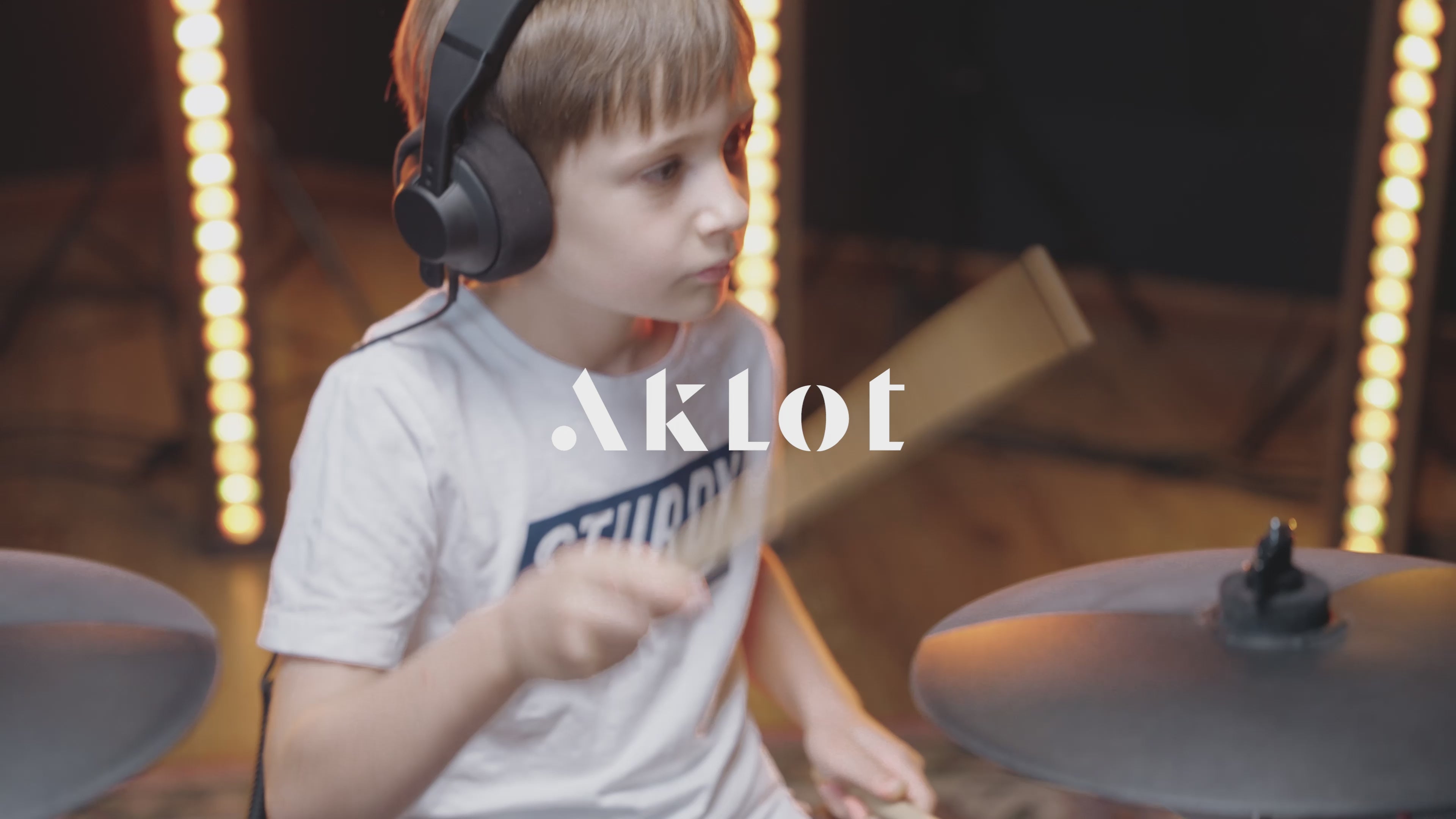 Load video: 